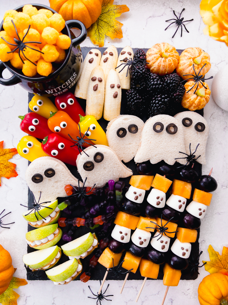 HALLOWEEN CHARCUTERIE BOARD IDEAS